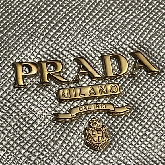 Soldā„ļøPRADA Small Leather Wallet in Metallic Silverš - Picture 13 of 14